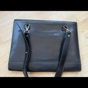 m0851 Minimalist Messenger Bag
